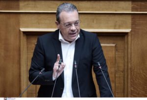 Βουλή – Φάμελλος: «Όχι κ. Μητσοτάκη, δεν τα φάγαμε όλοι μαζί – Το σκάνδαλο ΟΠΕΚΕΠΕ είναι όλο δικό σας»