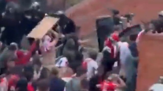 Champions League: Σοβαρά επεισόδια σε Βελιγράδι και Πρίστινα