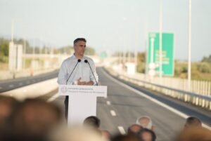 Αυτοκινητόδρομος Πάτρα – Πύργος: Παραδόθηκαν στην κυκλοφορία τα 65 από τα 74,8 χλμ. – «Πρόκειται για ένα έργο εθνικής εμβέλειας», δήλωσε ο Υπουρ