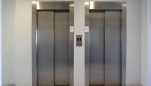 Ανελκυστήρες: Ανοιχτή η νέα πλατφόρμα για την ηλεκτρονική απογραφή – Τι πρέπει να γνωρίζετε – enikonomia.gr