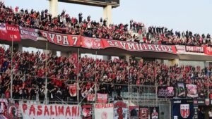 Oλυμπιακός: Πανζουρισμός από τον κόσμο, πάνω από 15.000 εισιτήρια για Βόλο θα ζητήσουν οι “ερυθρόλευκοι”