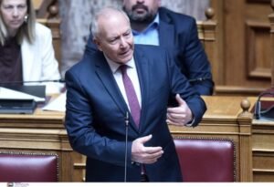 Γκίκας: «Σπάνιο και ατυχές το περιστατικό στα Νέα Στύρα – Αναμένουμε το σχέδιο αποκόλλησης και ρυμούλκησης