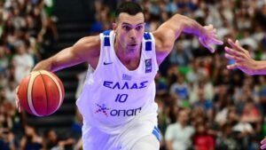 Αθλητικές μεταδόσεις: Πού θα δείτε το δυνατό φιλικό της Εθνικής Ελλάδος με τη Σερβία του Γιόκιτς