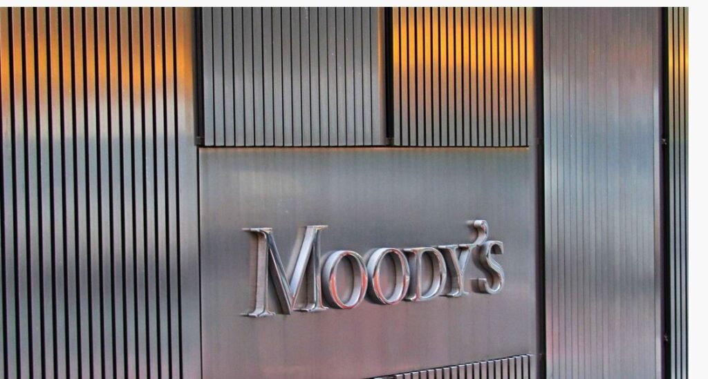 Moody’s: Τι λέει ο οίκος για την κερδοφορία των ελληνικών τραπεζών – enikonomia.gr
