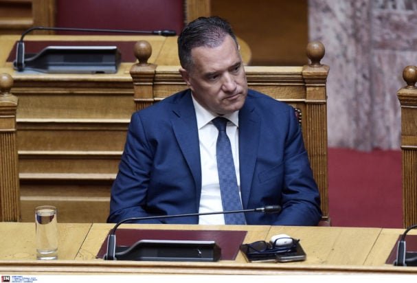 Γεωργιάδης: «Το Καραμανδάνειο δεν απειλείται και δεν έχει πιάσει φωτιά – Η είδηση είναι ψευδής»