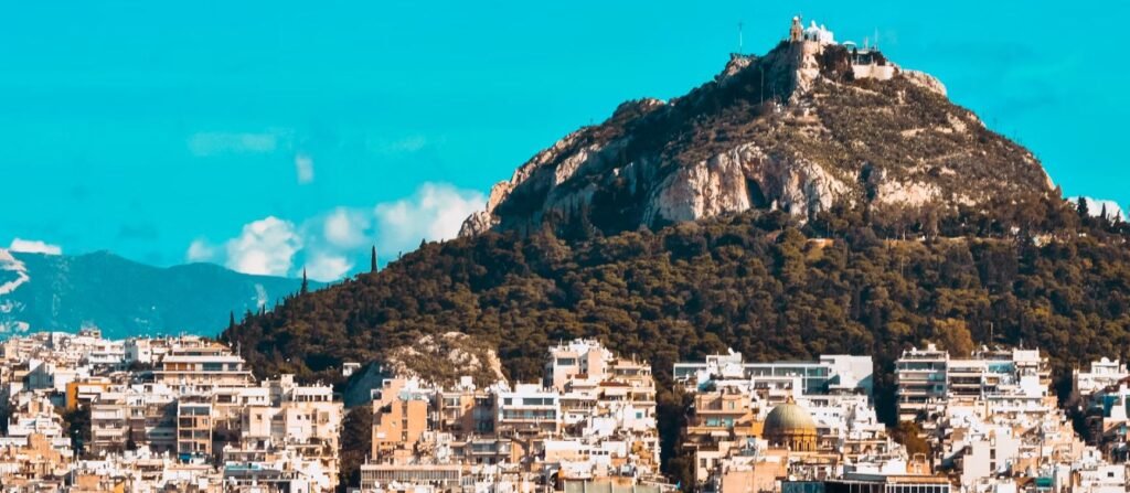 Τηλεργασία και διακοπές: Τι αποκαλύπτει νέα έρευνα για την Αθήνα – enikonomia.gr