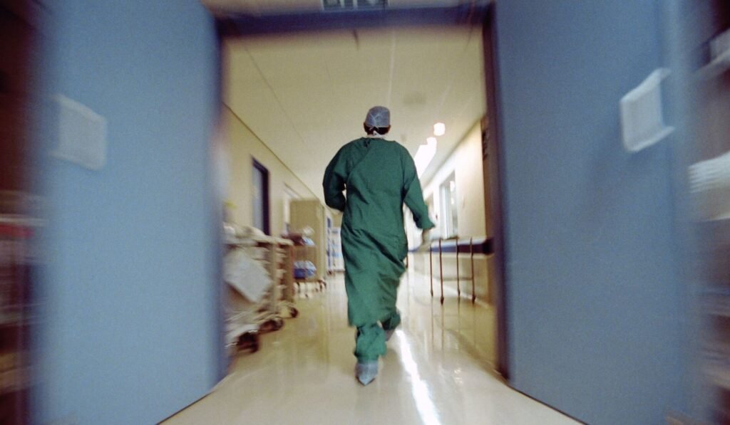 Συνολικά 245 προσλήψεις στο ΕΣΥ: Μέχρι τις 29 Αυγούστου η προθεσμία για τις αιτήσεις – Ποιες ειδικότητες