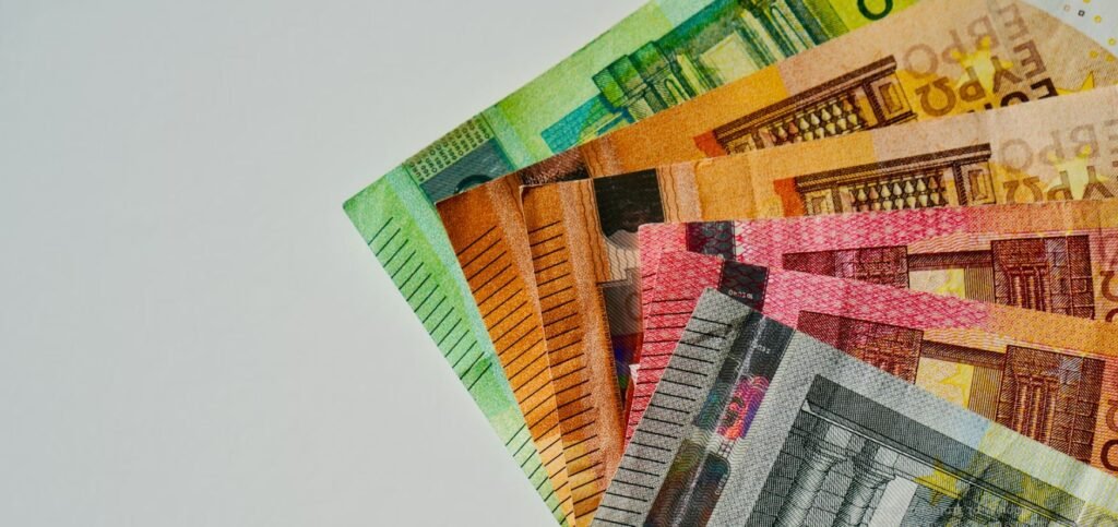 DBRS και Moody’s: Γιατί ο Σεπτέμβριος είναι μήνας κομβικός για την ελληνική οικονομία – enikonomia.gr