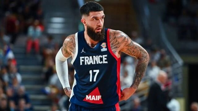 Εurobasket 2025: Μένει εκτός σύμφωνα με την “Equipe” και ο Βενσάν Πουαριέ!