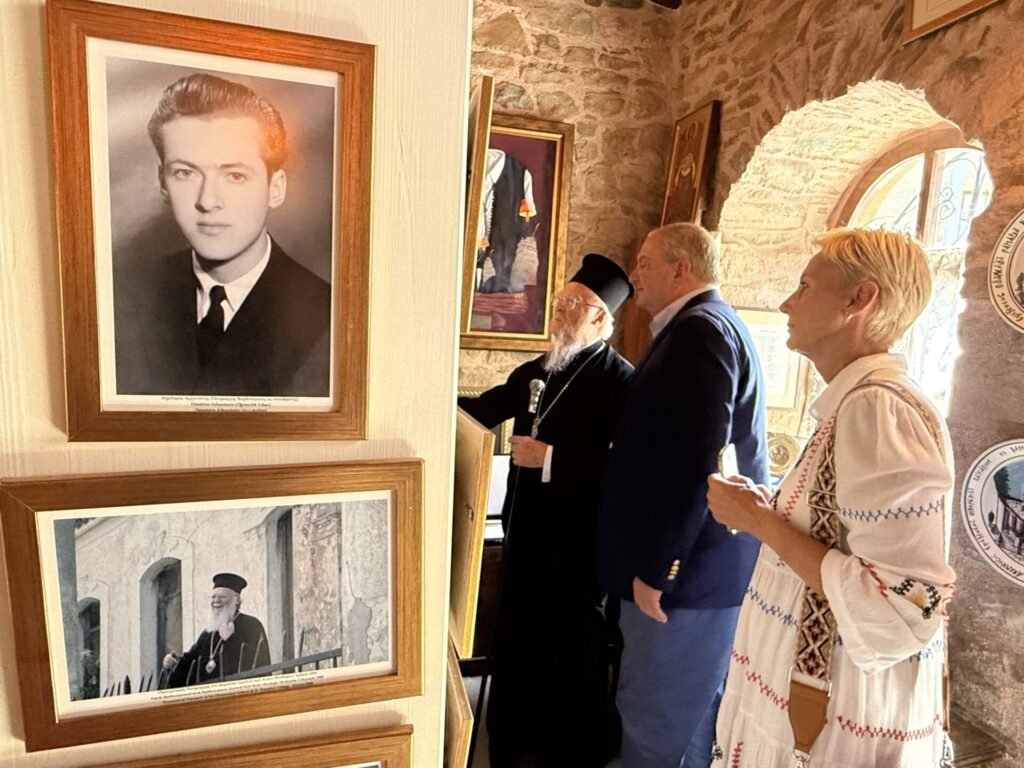 Στην Ίμβρο ο Κώστας Καραμανλής – Συνάντηση με τον Οικουμενικό Πατριάρχη Βαρθολομαίο
