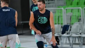 Eurobasket 2025: Λήξη συναγερμού για Ντόντσιτς, γλίτωσε τον τραυματισμό