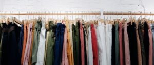 Ιδιοκτήτρια καταστήματος ρούχων δεν προσλαμβάνει νέο προσωπικό – Δεν φαντάζεστε ποιος είναι ο λόγος –