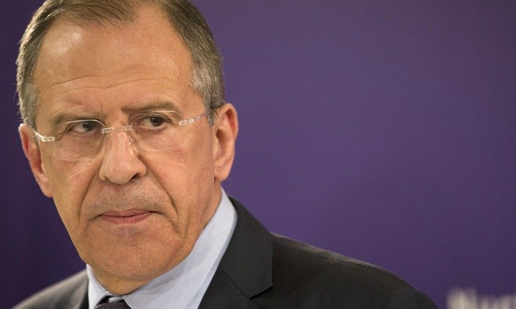 Λαβρόφ: Κατηγορεί τους Ευρωπαίους ότι προσπαθούν να υπονομεύσουν την πρόοδο στην σύνοδο στην Αλάσκα