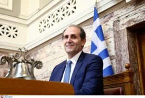 Απόστολος Βεσυρόπουλος: Θλίψη για τον αιφνίδιο θάνατο του «Ψηλού», το Σάββατο στην Αλεξάνδρεια Ημαθίας η