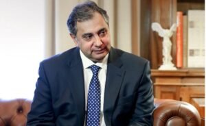Κορκίδης: Μετατόπιση της κατανάλωσης από το εμπόριο στις υπηρεσίες – enikonomia.gr