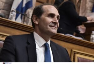 Η ανακοίνωση της Νέας Δημοκρατίας για τον θάνατο του Απόστολου Βεσυρόπουλου – «Υπηρέτησε από όλες τις θέσεις