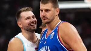 EuroBasket 2025: Συντριβή για τη Σλοβενία από τη Σερβία με… απρόσμενους πρωταγωνιστές τους Μιλουτίνοφ, Γιόβιτς