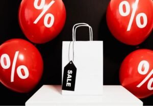 Τέλος χρόνου για τις εκπτώσεις – Πόσο μειώθηκαν οι πωλήσεις των εμπορικών καταστημάτων – Ποιοι μπαίνουν στο