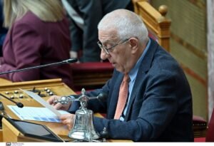 Νικήτας Κακλαμάνης: Βαρυσήμαντη παρέμβαση του προέδρου της Βουλής – «Αναγκαία η επανάκτηση της επαφής με τη