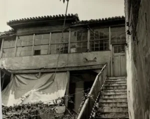 Σε χώρο προβολής ταινιών του ελληνικού κινηματογράφου μετατρέπεται η “οικία Κοκοβίκου”