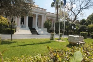 Κυβερνητικές πηγές: Το να επικαλείται «τοξικότητα» και «χυδαιότητα» ο ΣΥΡΙΖΑ, είναι το λιγότερο ύβρις