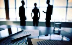 Εργασιακό νομοσχέδιο: Τι προβλέπεται για το ωράριο εργασίας, τις προσλήψεις, επιδόματα – Αναλυτικά όλα τα