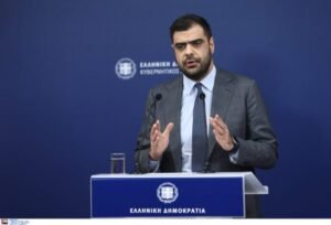 Μαρινάκης: Το ΠΑΣΟΚ «έχει λησμονήσει τον πολιτικό πολιτισμό»