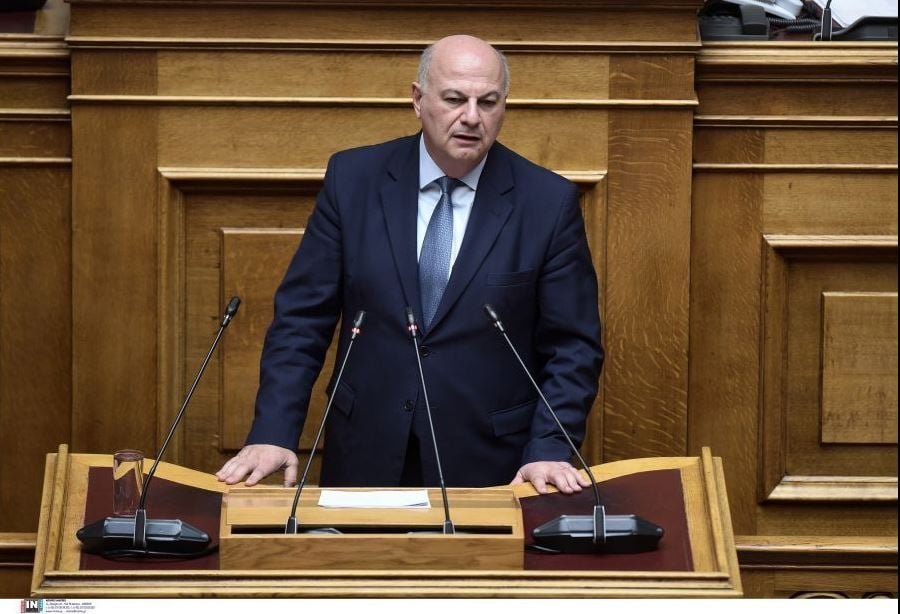 Τσιάρας: Έκκληση για υπευθυνότητα – Βαριές ποινές για την απόκρυψη κρουσμάτων ευλογιάς