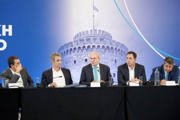 ΔΕΘ 2025: Τα μηνύματα από την επίσκεψη Μητσοτάκη στη Θεσσαλονίκη και οι παροχές που «κλειδώνουν» – Σφοδρή