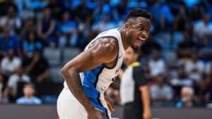 Eurobasket 2025: Τελικά, πόσο… βύσμα είναι ο Θανάσης Αντετοκούνμπο; Σπανούλης και Ποτσέκο απαντούν στο parapolitika.gr