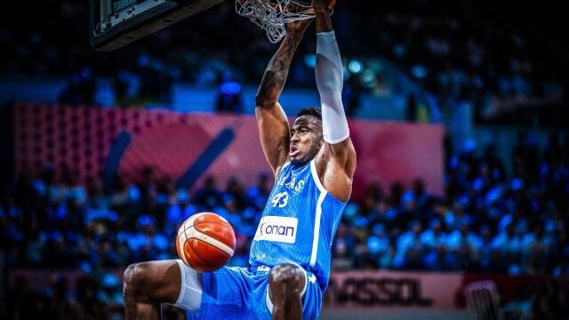 Αθλητικές μεταδόσεις: Πού θα δείτε τo Eλλάδα – Βοσνία στο Eurobasket 2025 – Πως “κλειδώνει” την πρωτιά η “γαλανόλευκη”