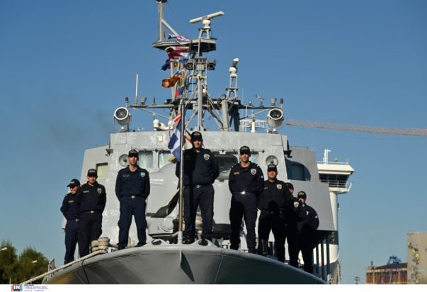 Παραδόθηκαν 5 νέα υπερσύγχρονα περιπολικά στο Λιμενικό Σώμα – Οι δηλώσεις Μητσοτάκη και Κικίλια