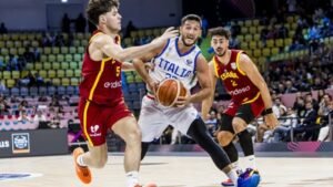 Eurobasket 2025: Η Ιταλία τη νίκη στο ντέρμπι, κίνδυνος για την Ισπανία