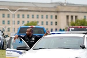 ΗΠΑ: Kατάσχεση 300 τόνων χημικών από την Κίνα