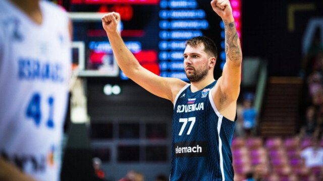 Eurobasket 2025: Η Σλοβενία νίκησε το Ισραήλ με σούπερ Ντόντσιτς, η Ιταλία “καθάρισε” την Κύπρο – Τι σημαίνει για την Ελλάδα