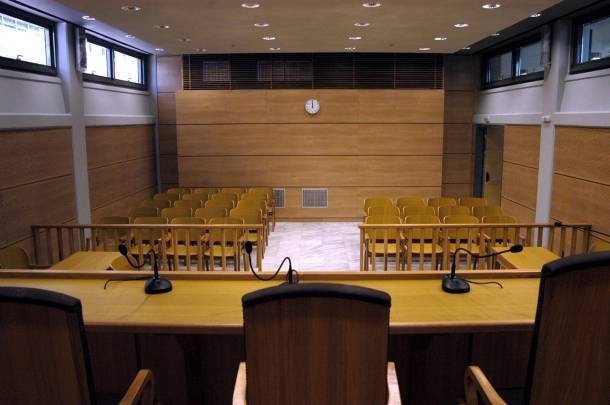 Κρητική μαφία: Συνεχίζονται οι απολογίες, προφυλακίστηκαν πέντε