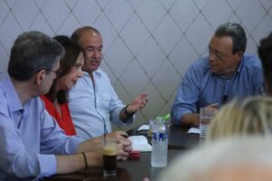 Φάμελλος: «Οι τουριστικές επιχειρήσεις έχουν αφεθεί στην τύχη τους»