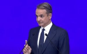 Μητσοτάκης: Η κρητική μαντινάδα που είπε από το βήμα της ΔΕΘ – Τι μήνυμα έστειλε