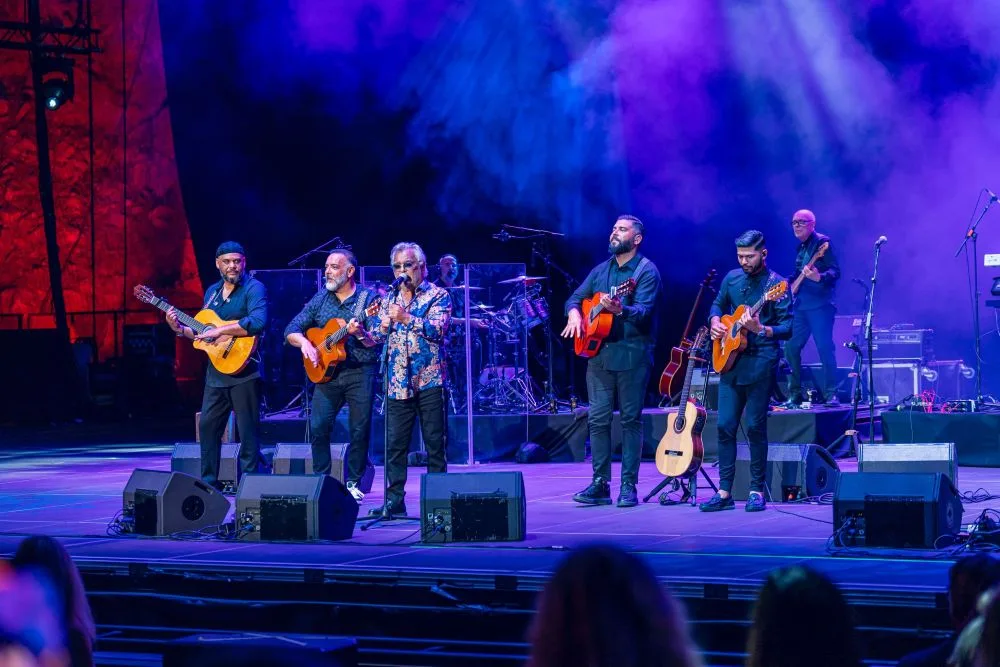Μια νύχτα στο Λυκαβηττό με τους Gipsy Kings