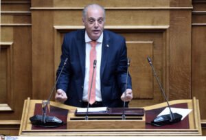Βελόπουλος: Προσεγγίζουμε εντελώς διαφορετικά το θέμα του δημογραφικού
