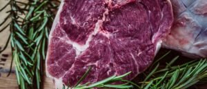 Μοσχαρίσιο κρέας: Γιατί έχουν εκτοξευθεί οι τιμές – «Σε μερικούς μήνες θα δούμε εξομάλυνση» – enikonomia.gr