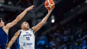 Eurobasket 2025: Σλούκας σε Τούρκους δημοσιογράφους – “Για μένα μετρά περισσότερο το ποιος το θέλει πιο πολύ”