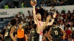 Ολυμπιακός – Μονακό 80-83 (70-70 κ.δ): Τα πολλά φάουλ και ο Μάικ Τζέιμς λύγισαν τους “ερυθρόλευκους” στην παράταση