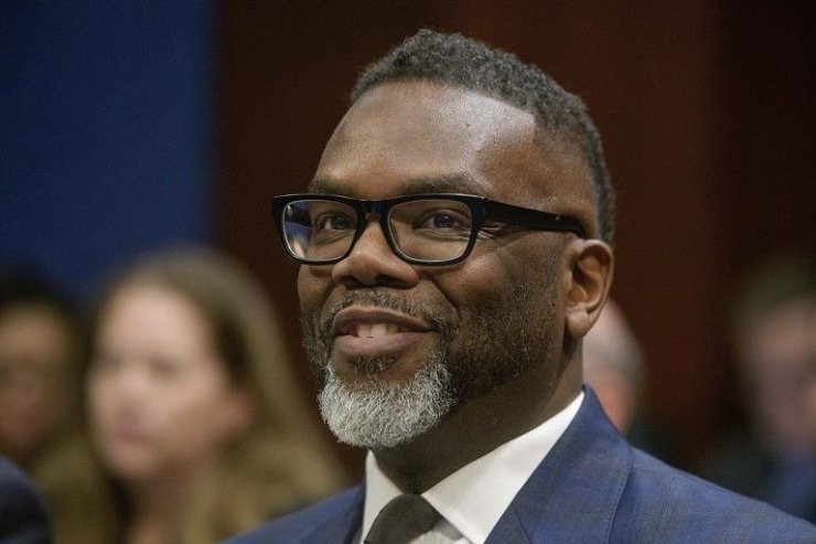 ΗΠΑ: Ο δήμαρχος του Σικάγου ζητεί τη διεξαγωγή έρευνας για τον θάνατο παράτυπου μετανάστη