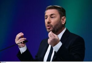 ΔΕΘ: Διευκρινίσεις Ανδρουλάκη για την επαναφορά του 13ου μισθού – Τι είπε για τον ΦΠΑ στα τρόφιμα – enikonomia.gr