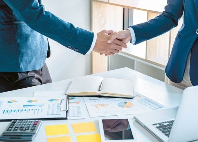 ΕΣΠΑ: Νέες ενισχύσεις για μικρές επιχειρήσεις το 2026 – Αναλυτικά όλες οι πληροφορίες – enikonomia.gr