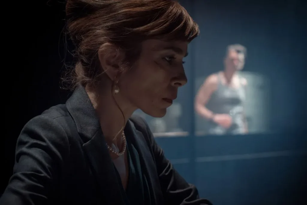 Η «Linda» σε σκηνοθεσία Ελένης Σκότη για 2η χρονιά στο θέατρο Επί Κολωνώ