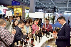 Κίνα: Nέα μέτρα για την αύξηση της κατανάλωσης στον τομέα των υπηρεσιών