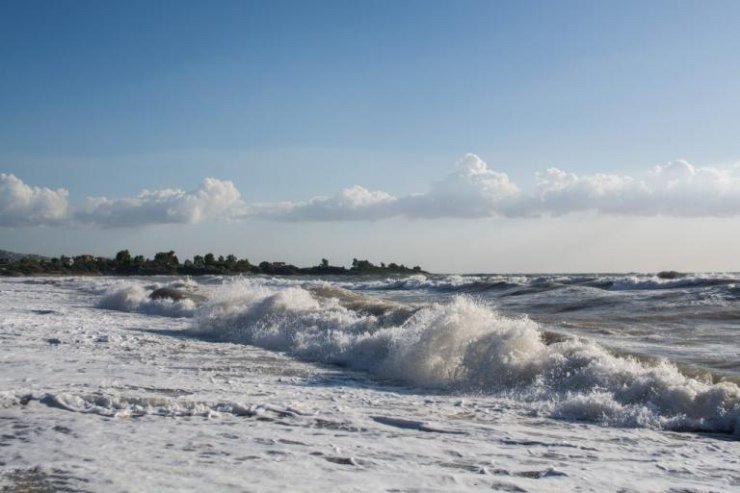 Καιρός: Δροσιά και θυελλώδεις βοριάδες έως 8 μποφόρ