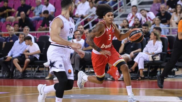 Ολυμπιακός – Αρμάνι Μιλάνο 76-71: Ολοκλήρωσαν την ανατροπή και προκρίθηκαν στον τελικό οι “ερυθρόλευκοι”